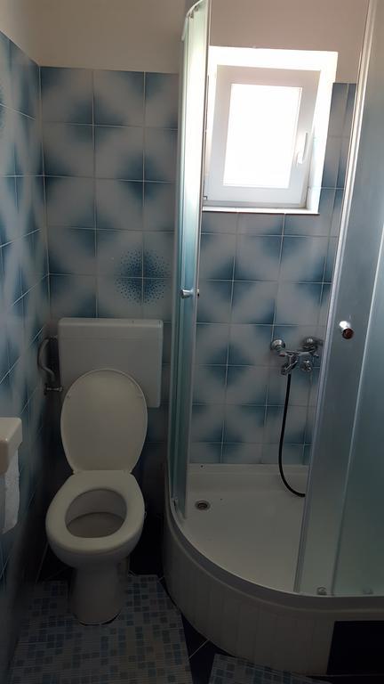 Matusanka Apartment Banjol Esterno foto